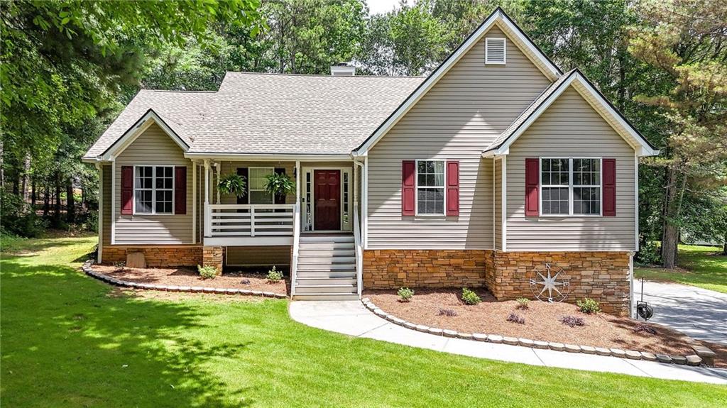 24 Walnut Lane NE Property Photo 1
