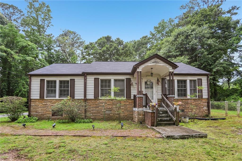 5830 Garner Road Sw Property Photo 1