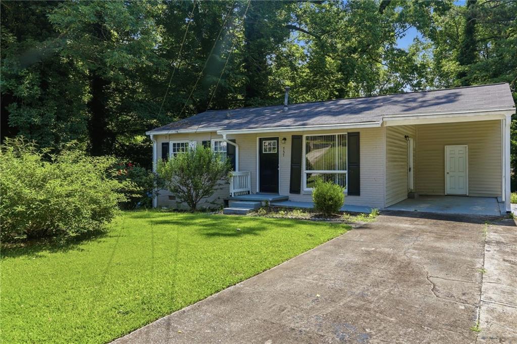 757 Alfred Road Nw Property Photo 2