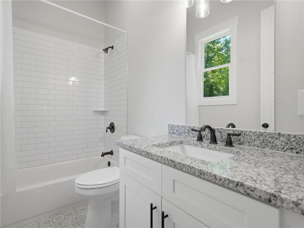 110 Old Avery Drive Property Photo 18