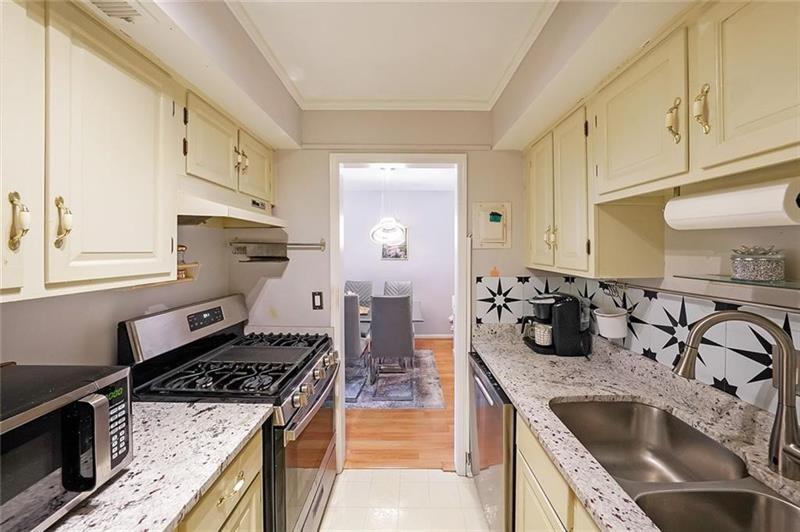 6851 Roswell Road Unit O3 Property Photo 17