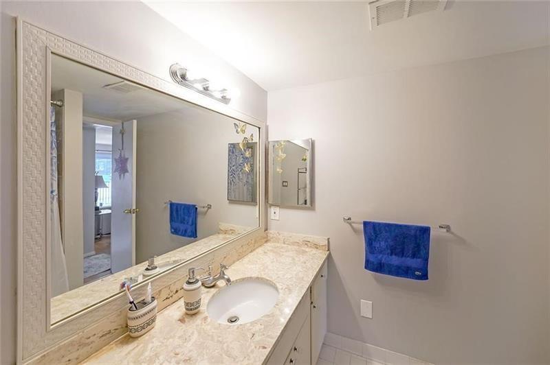 6851 Roswell Road Unit O3 Property Photo 25
