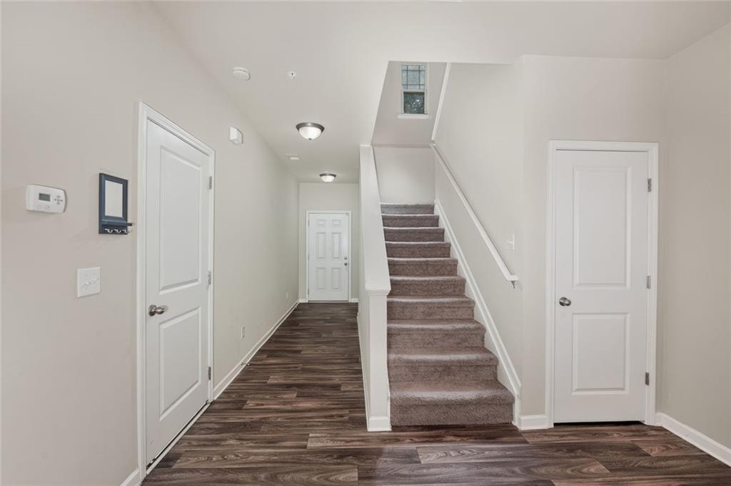 122 Oakview Passage Property Photo 20