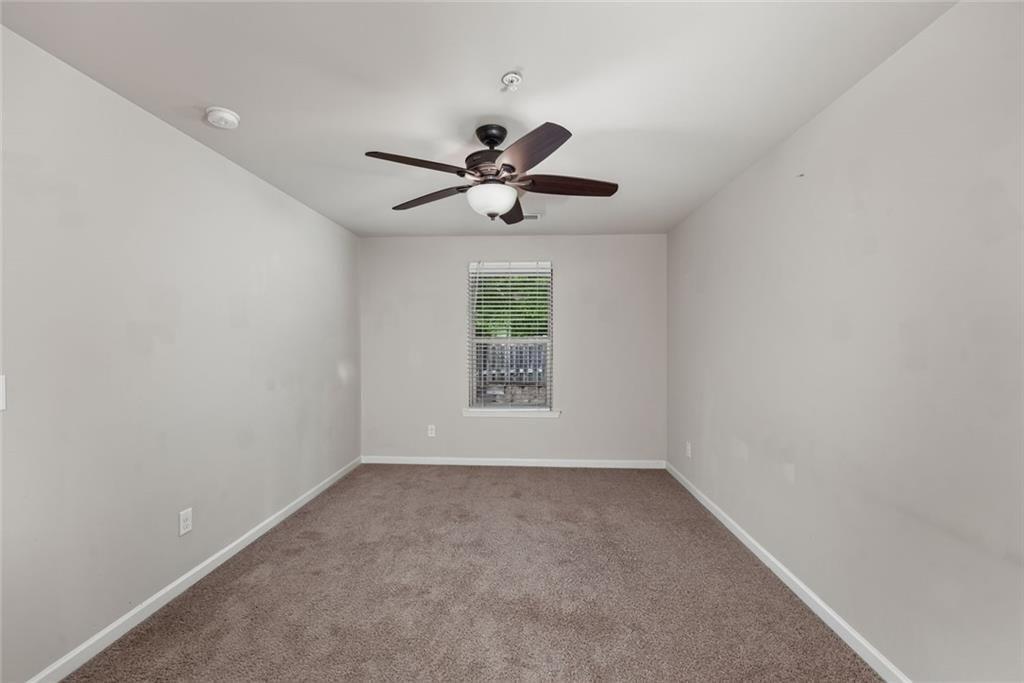 122 Oakview Passage Property Photo 27