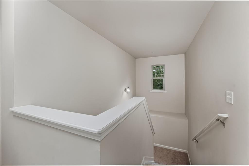122 Oakview Passage Property Photo 29
