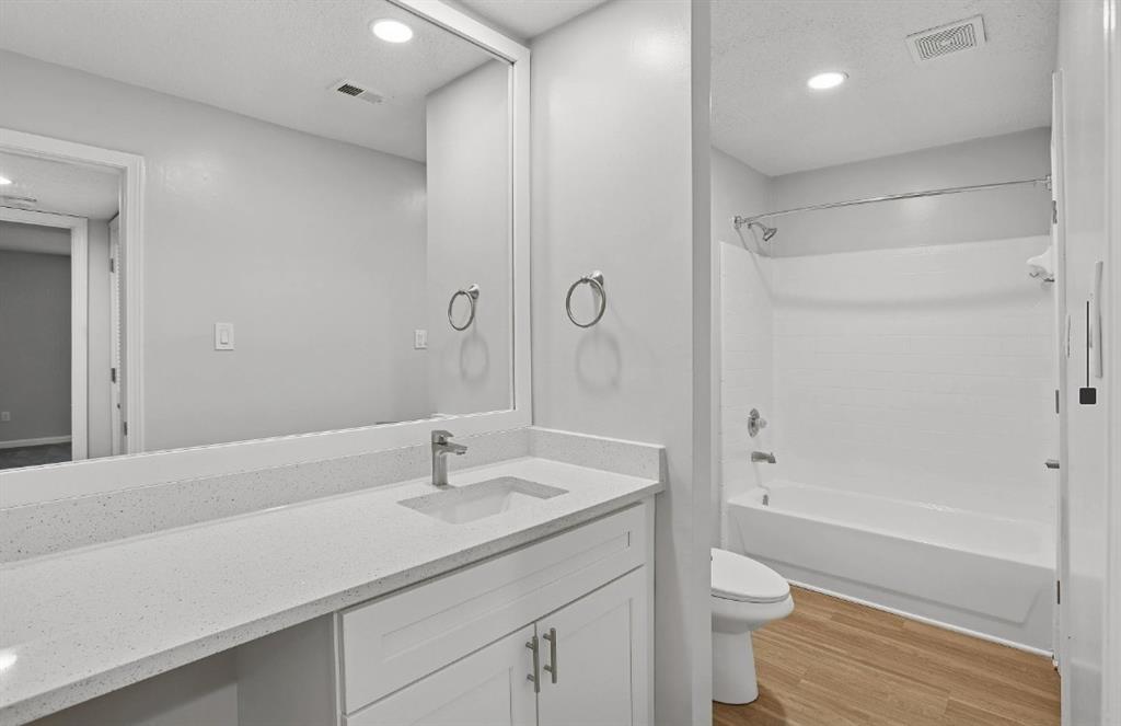 1113 Powers Ferry Place Unit 1811 Property Photo 27