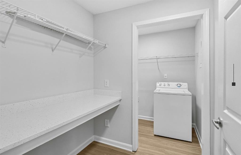 1113 Powers Ferry Place Unit 1811 Property Photo 28