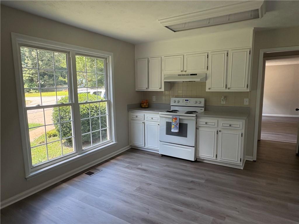 6762 Oakland Drive Property Photo 7