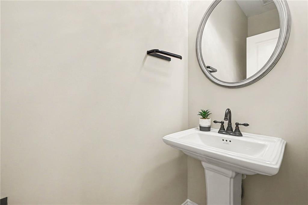 181 Dewey Road Property Photo 10