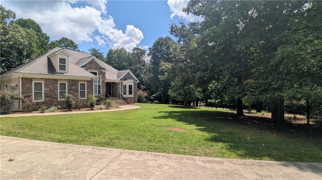 101 Arrow Wood Drive Property Photo 1