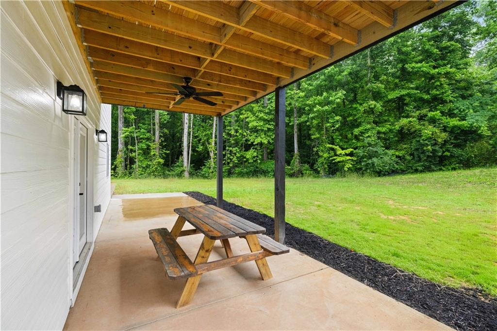 173 Frontier Road Property Photo 9