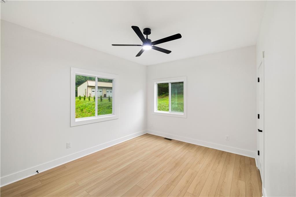 173 Frontier Road Property Photo 24