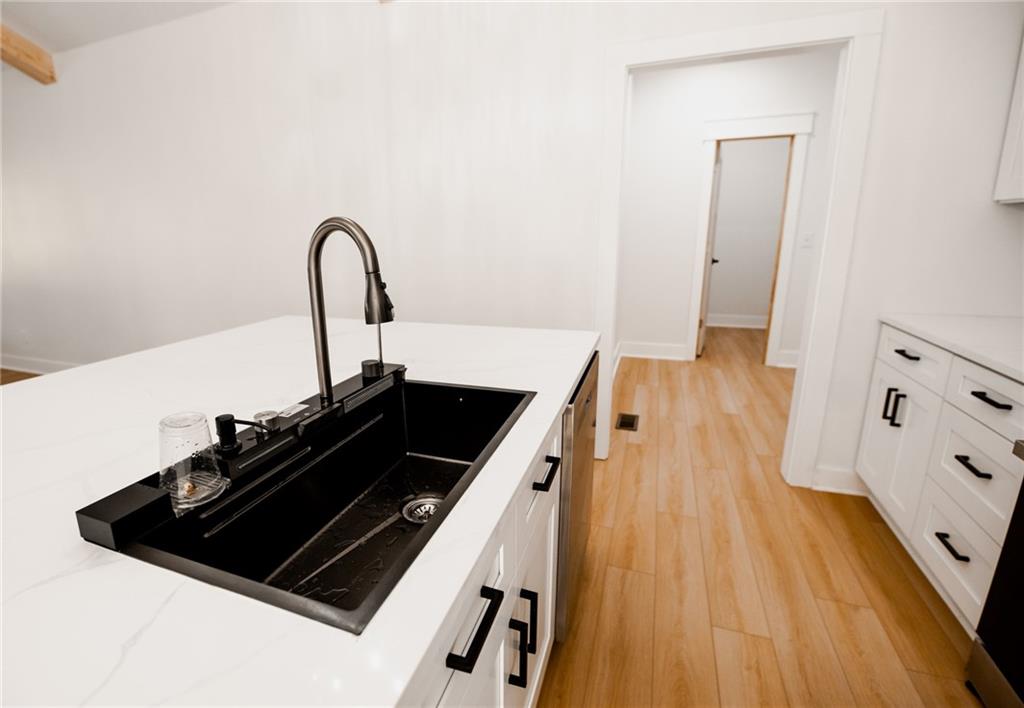 173 Frontier Road Property Photo 32