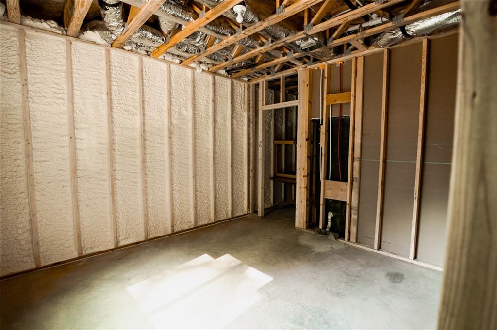 173 Frontier Road Property Photo 44
