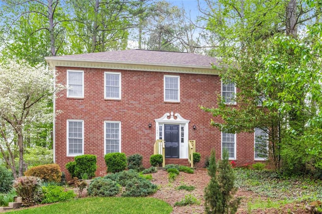 1681 Oak Crest Court