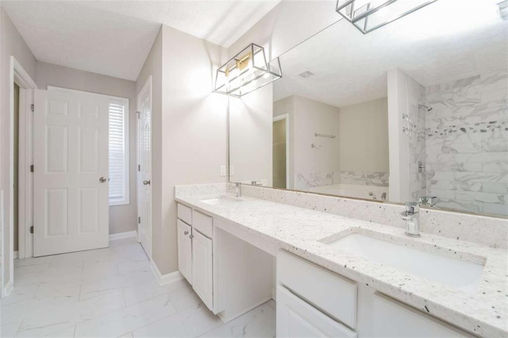 13068 Rangeley Hills Drive Property Photo 18