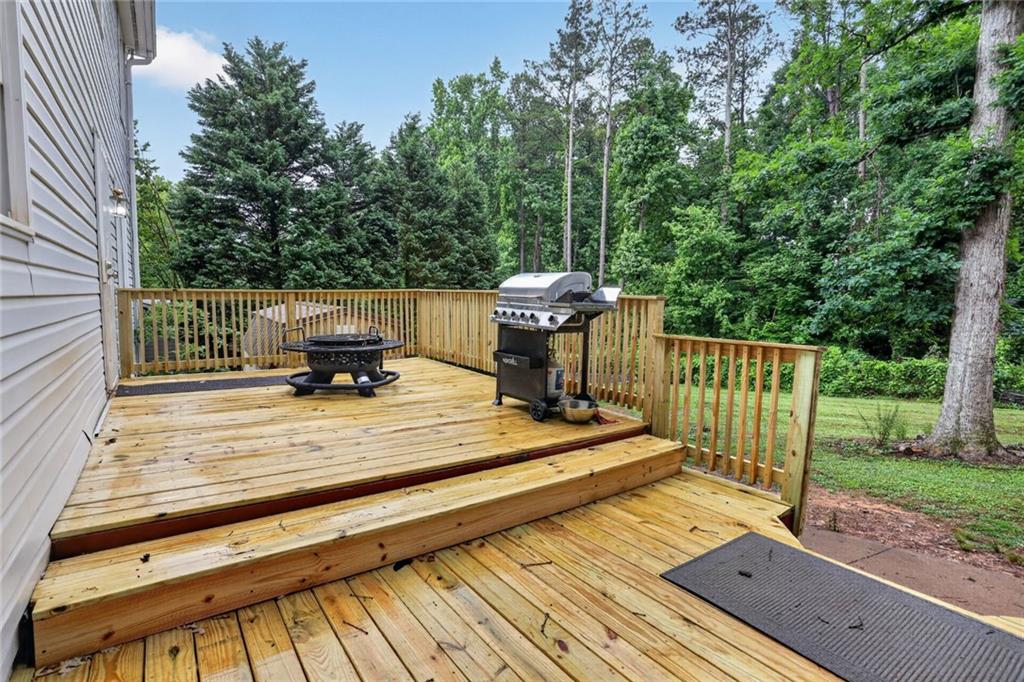 305 Saint Patrick Drive Sw Property Photo 22