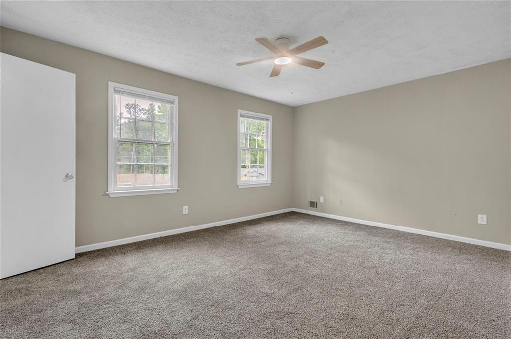 8673 Plumtree Drive Property Photo 3
