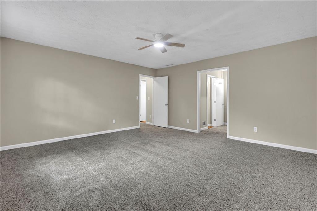 8673 Plumtree Drive Property Photo 8