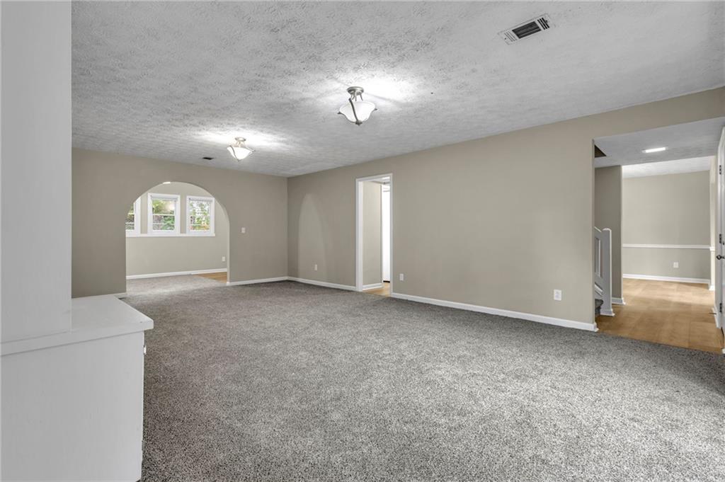 8673 Plumtree Drive Property Photo 17