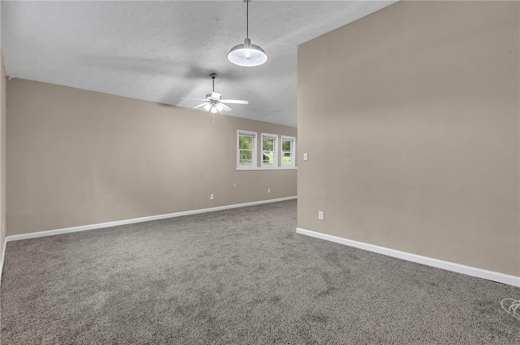 8673 Plumtree Drive Property Photo 24