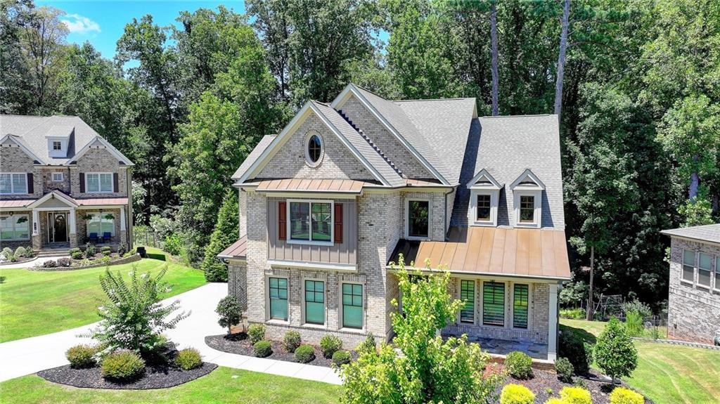 925 Settles Creek Way Property Photo 1