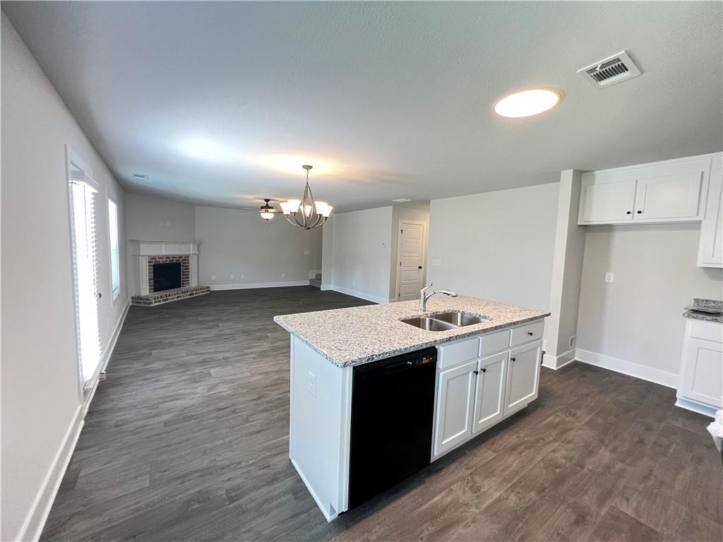 52 Suwannee Way Property Photo 5