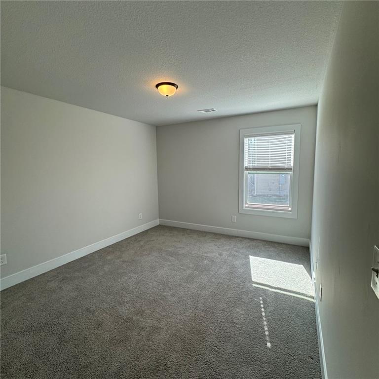 52 Suwannee Way Property Photo 6