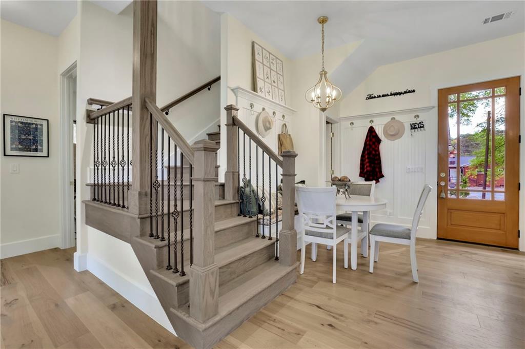 5995 Spring Street Property Photo 10