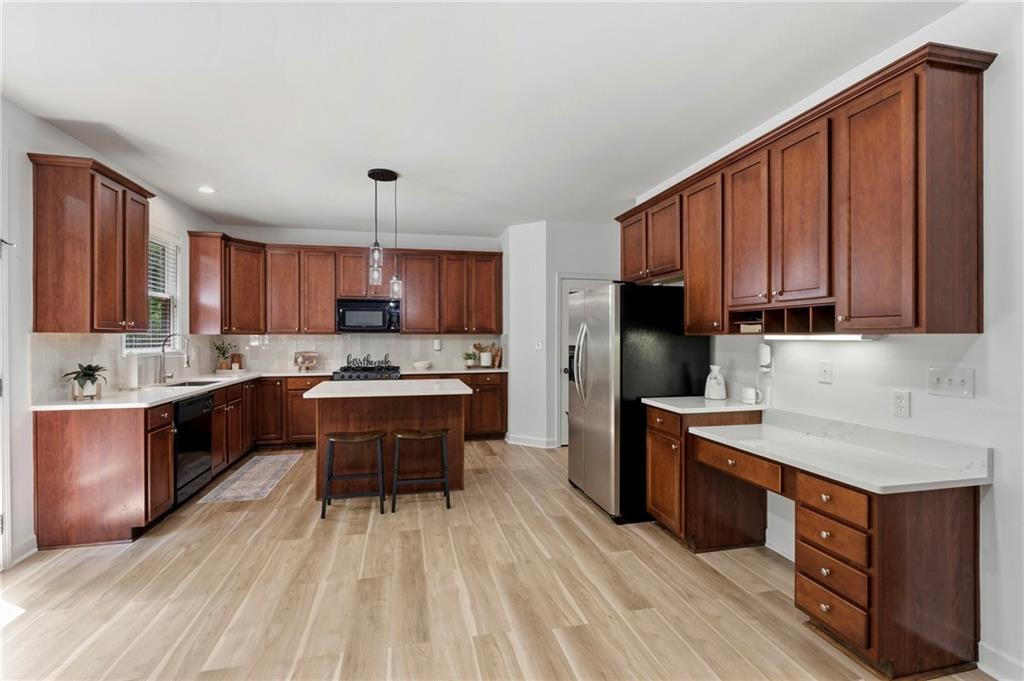 2753 Blue Moon Drive Property Photo 12