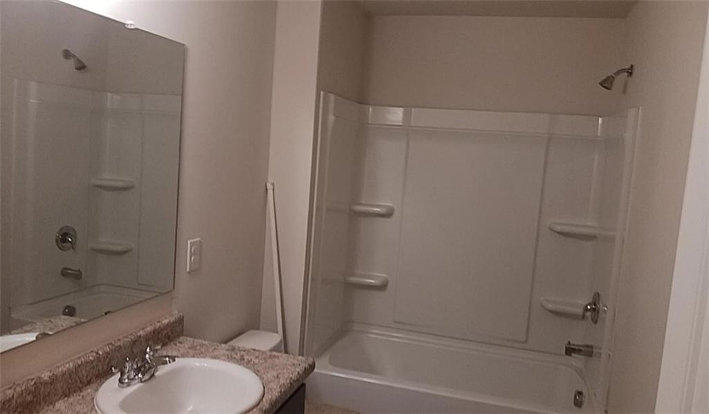 1033 Eldon Lane Property Photo 12