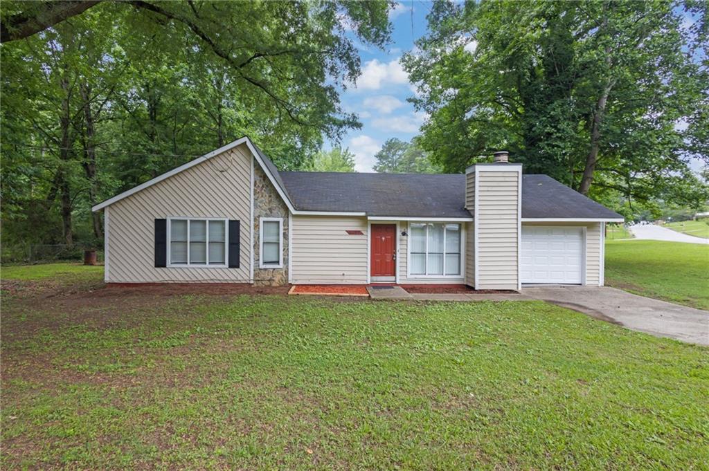 8997 Huntwood Lane Property Photo 1