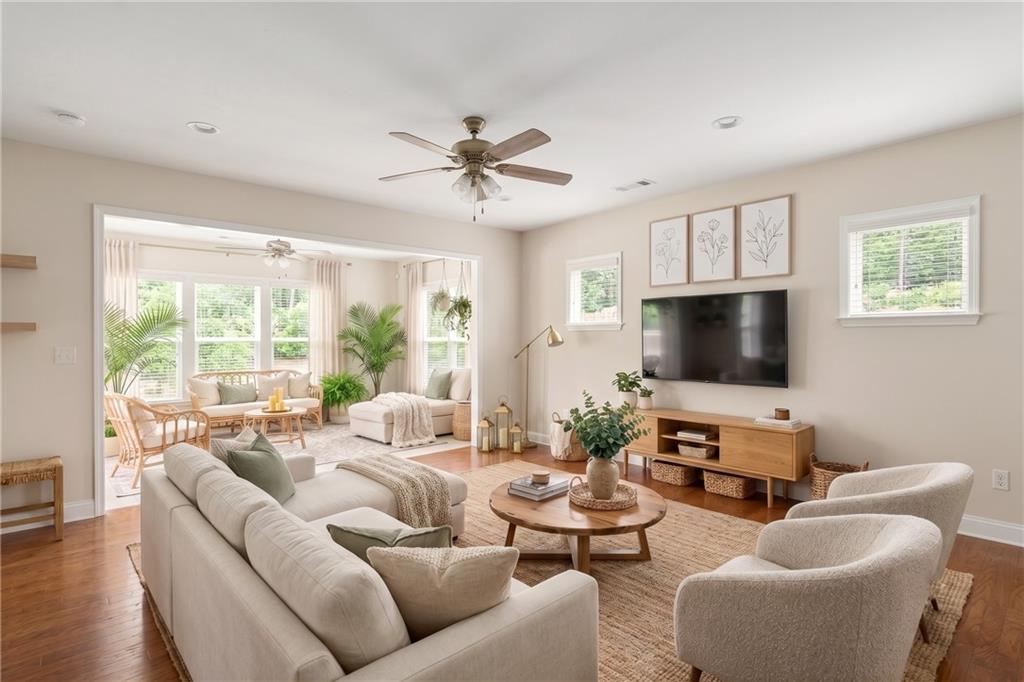 102 Crape Myrtle Drive Property Photo 4