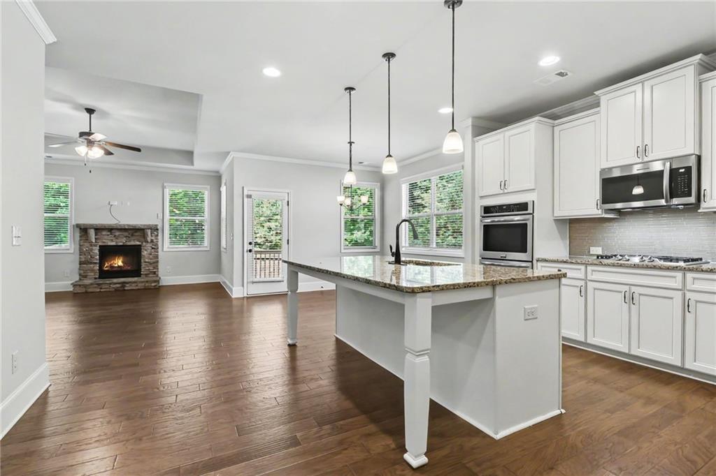 5985 Carruth Lake Drive Property Photo 1