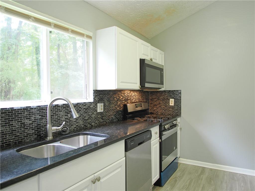5139 Galbraith Circle Property Photo 8