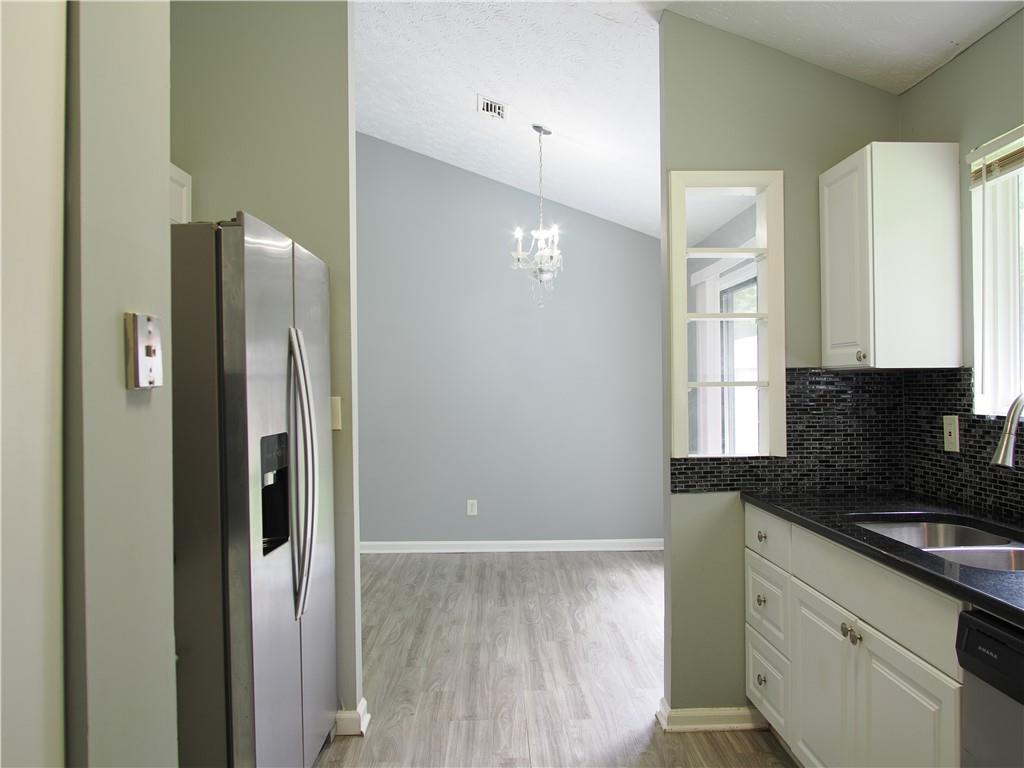 5139 Galbraith Circle Property Photo 10