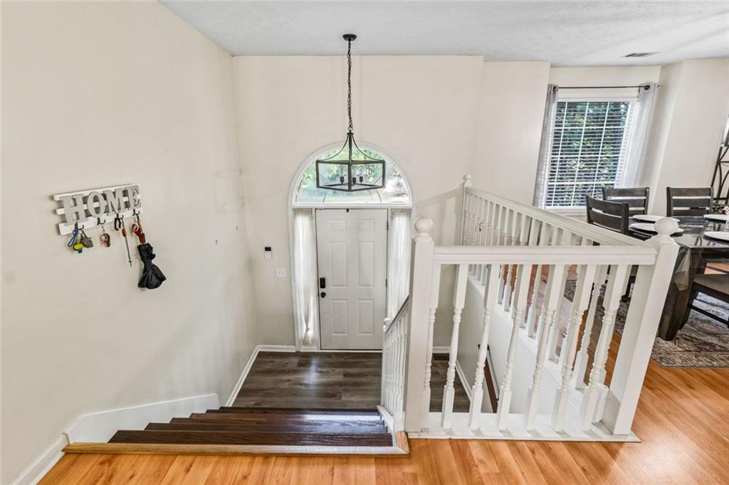 242 Birch Circle Property Photo 6