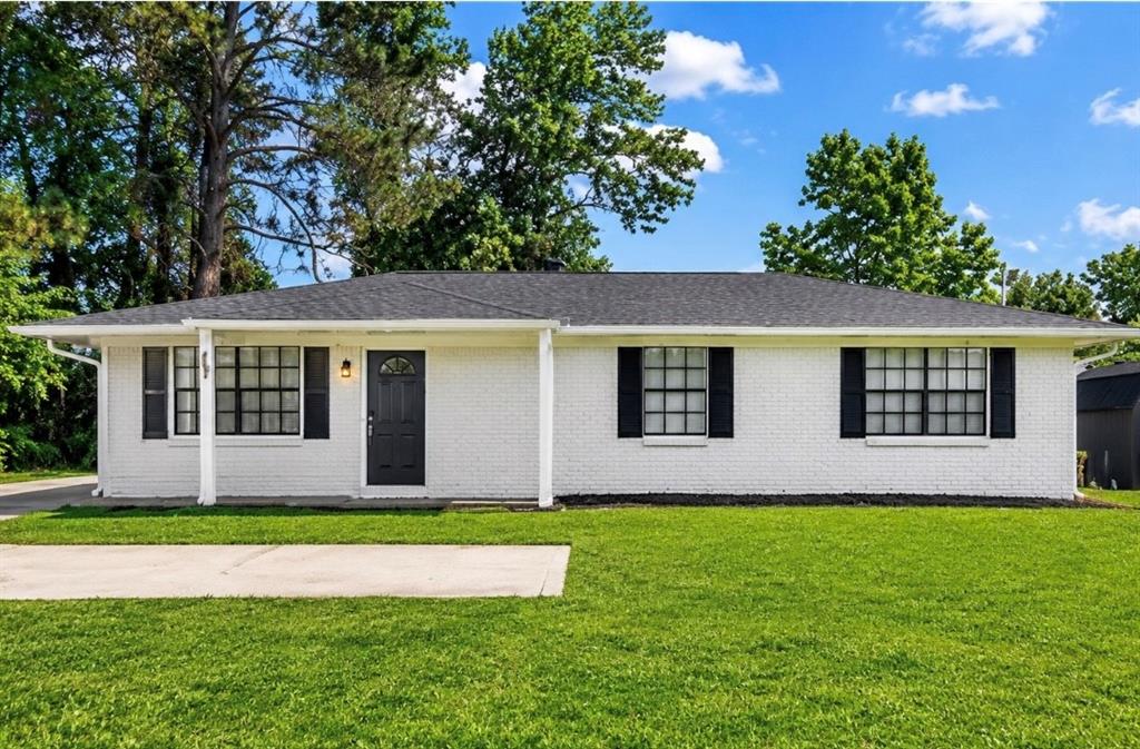 1832 Mcdonough Road Property Photo 1