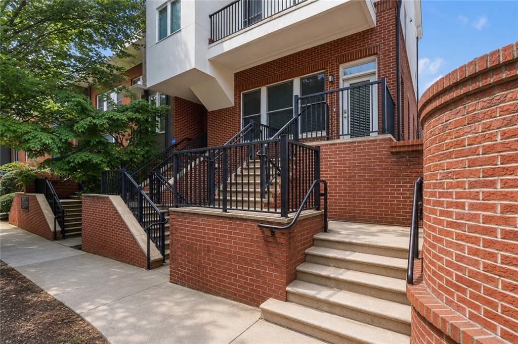 745 Fountainhead Lane NE Unit 111