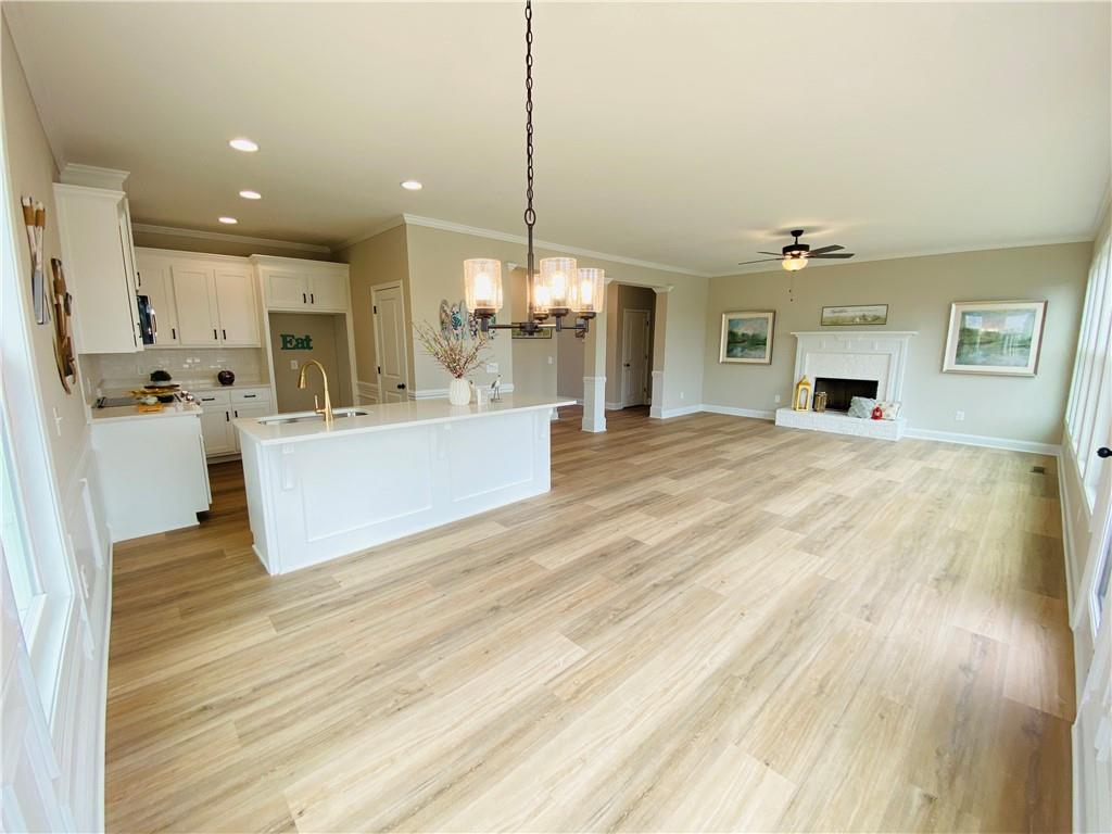 6960 Diana Circle Property Photo 11