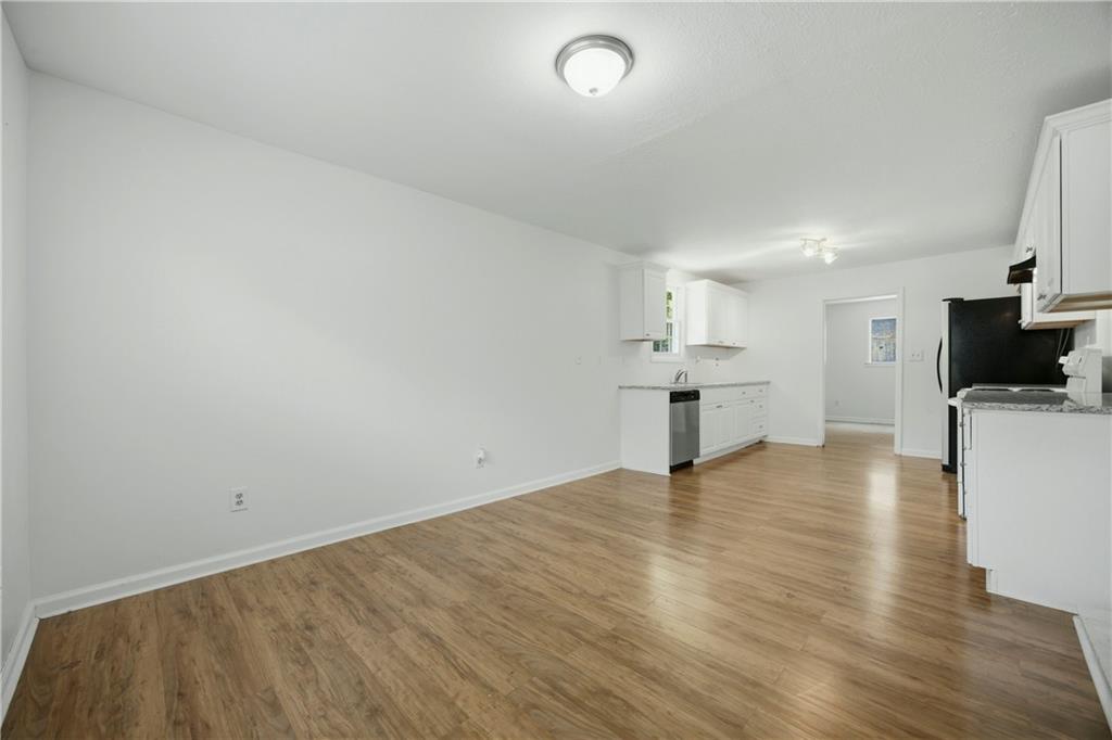 5232 Trudy Circle Property Photo 6