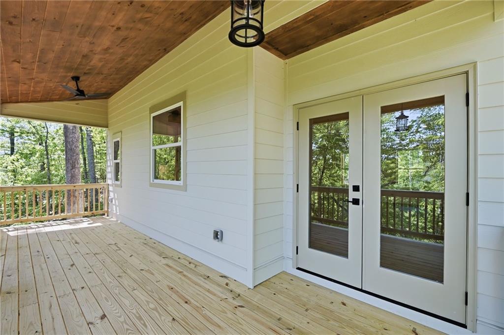 1600 Dover Drive Property Photo 23
