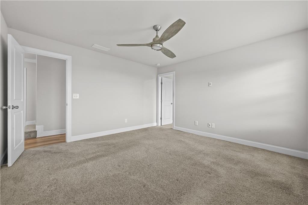 450 Parkbrook Way Property Photo 38
