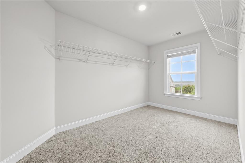 450 Parkbrook Way Property Photo 39