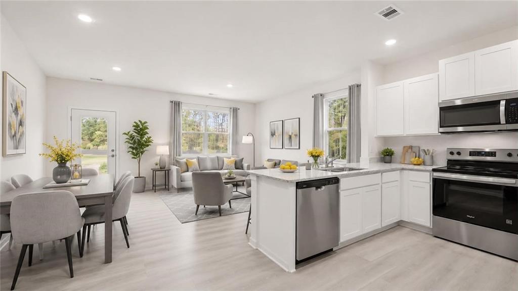 2017 Roseleigh Drive Property Photo 3