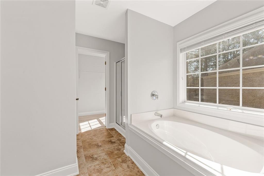 3329 Rosecliff Trace Property Photo 34