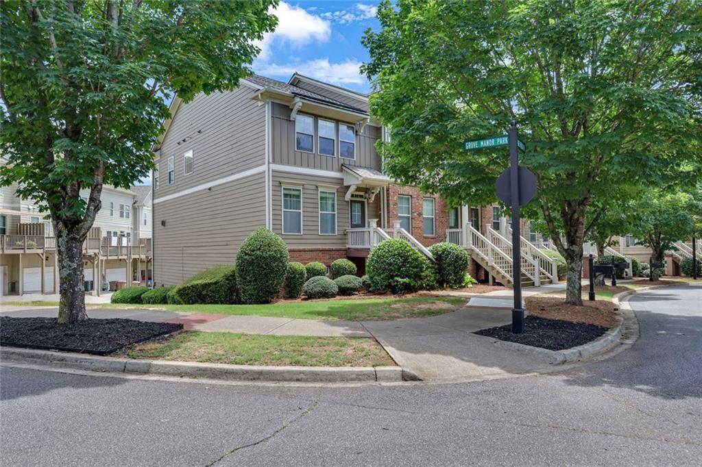 4424 Village Field Place Property Photo 1