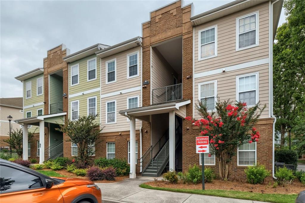 1752 Pryor Road Sw Unit 311 Property Photo 1
