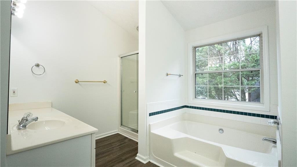 1607 Tunbridge Lane Property Photo 20