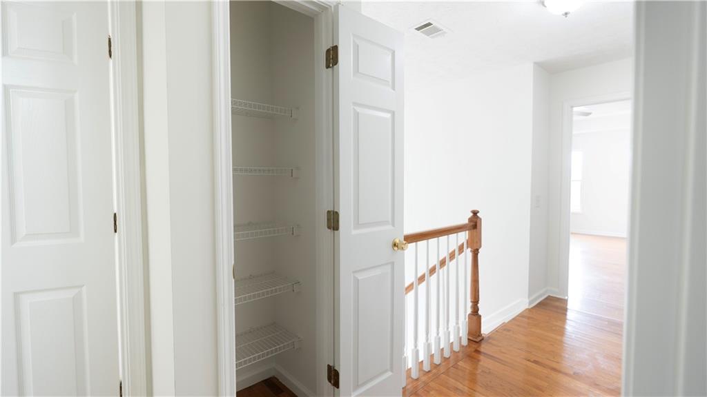 1607 Tunbridge Lane Property Photo 25